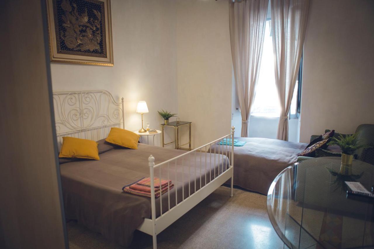 Bed & Breakfast Da Alessia Per Dormire Al Coppedé